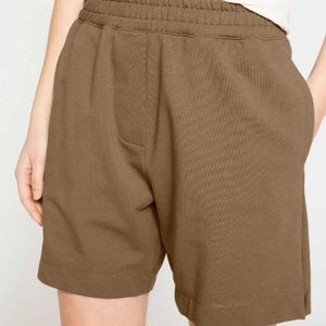Universal Standard Classic Terry Sweatshorts 2XS=M olive green sweat shorts  NWT